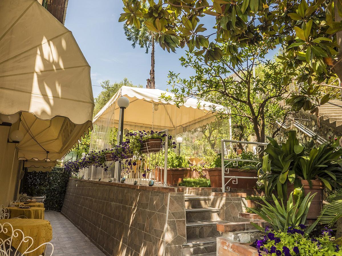 Bed And Breakfast Gioiello Челе Лигуре Екстериор снимка